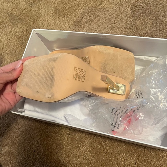 RAYE Heels - Picture 6 of 9